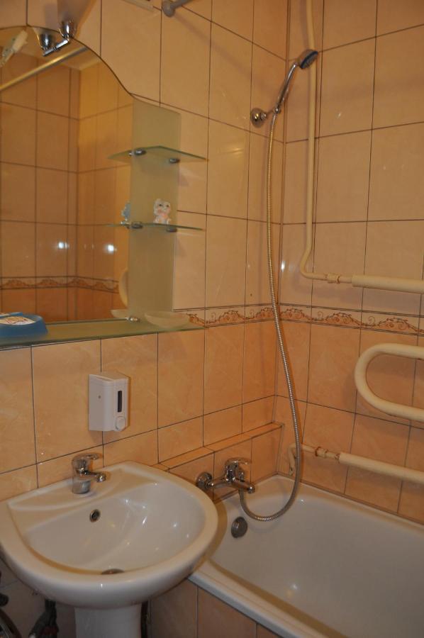 Apartment For Rent Reasonable Price 크레멘축 외부 사진